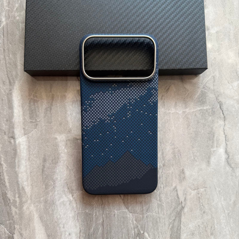 Ultra-thin aramid fiber magnetic attachment protection case