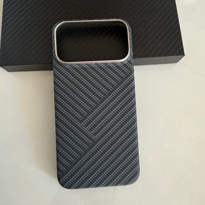 Ultra-thin aramid fiber magnetic attachment protection case