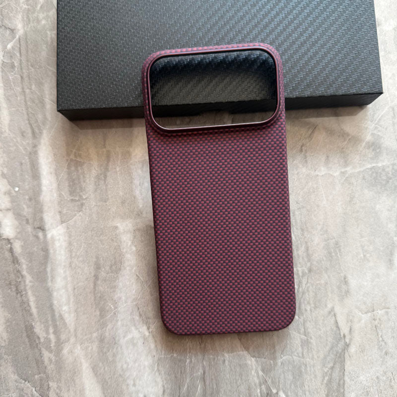 Ultra-thin aramid fiber magnetic attachment protection case